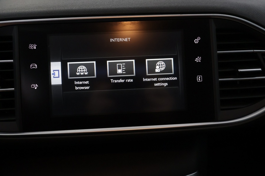 Peugeot 308 vaihtoauto