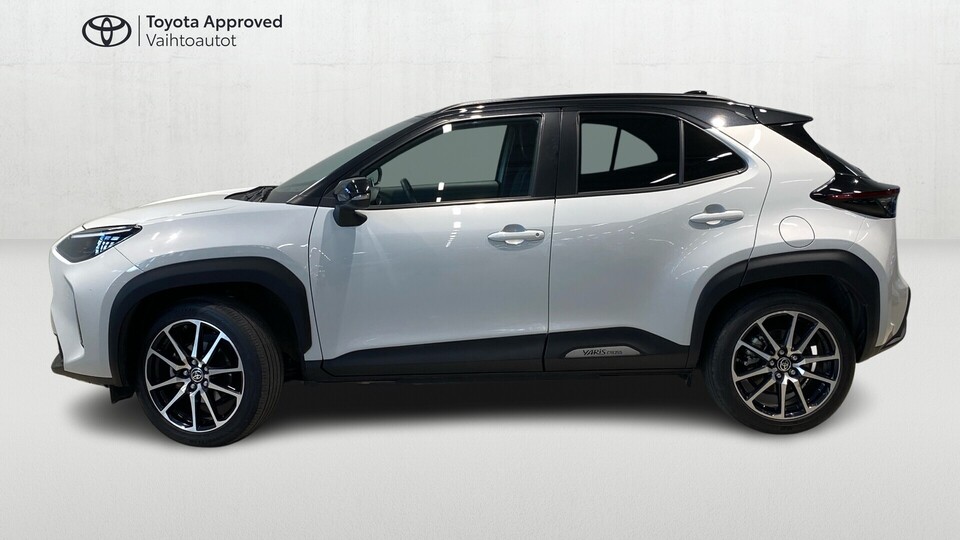 Toyota Yaris Cross vaihtoauto