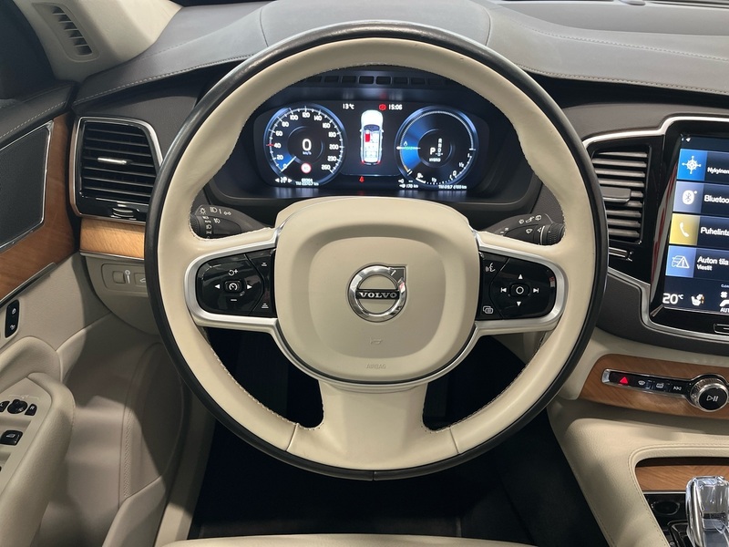 Volvo XC90 vaihtoauto