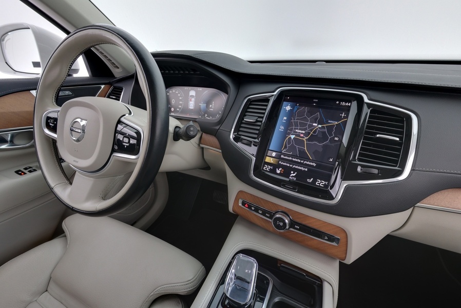 Volvo XC90 vaihtoauto
