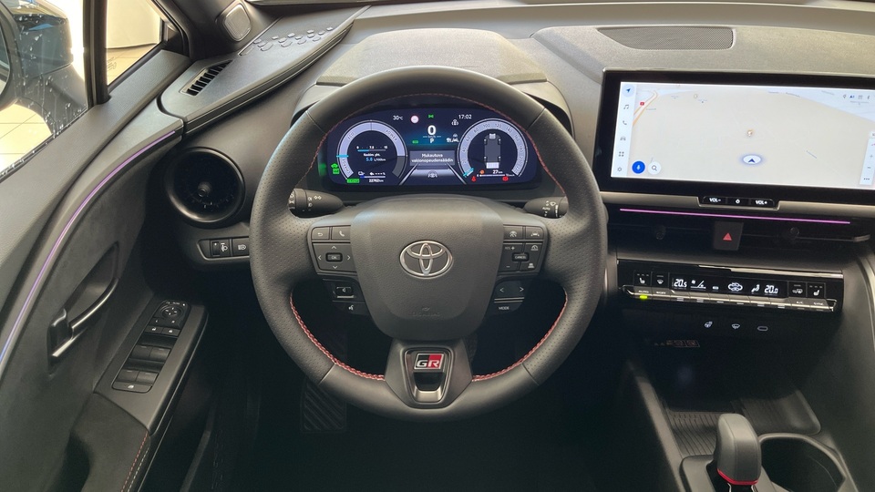 Toyota C-HR vaihtoauto