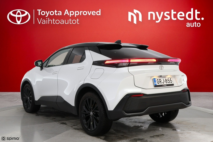 Toyota C-HR vaihtoauto