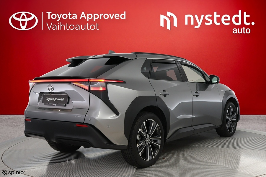 Toyota bZ4X vaihtoauto