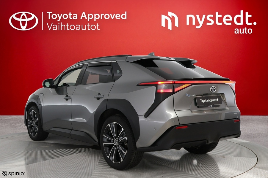 Toyota bZ4X vaihtoauto