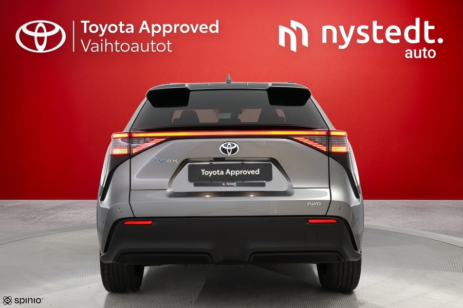 Toyota bZ4X vaihtoauto