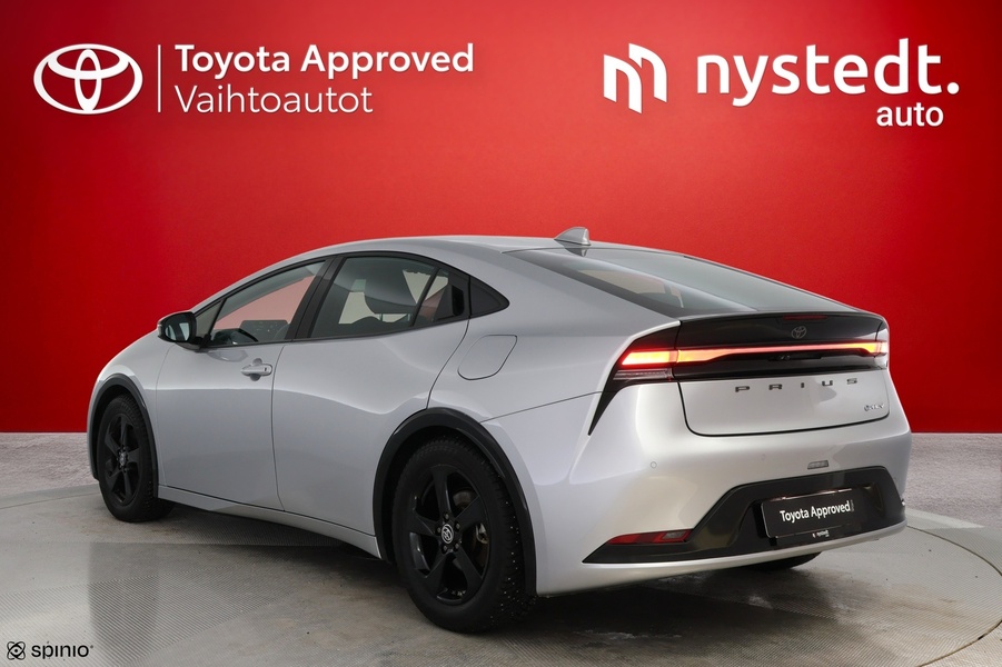 Toyota Prius Plug-in vaihtoauto