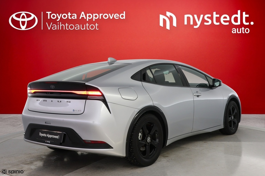 Toyota Prius Plug-in vaihtoauto