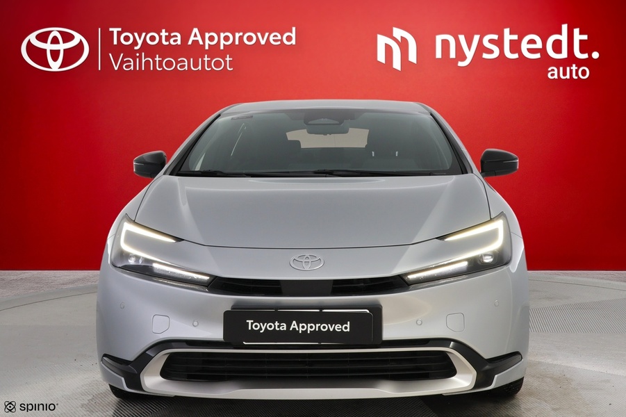 Toyota Prius Plug-in vaihtoauto