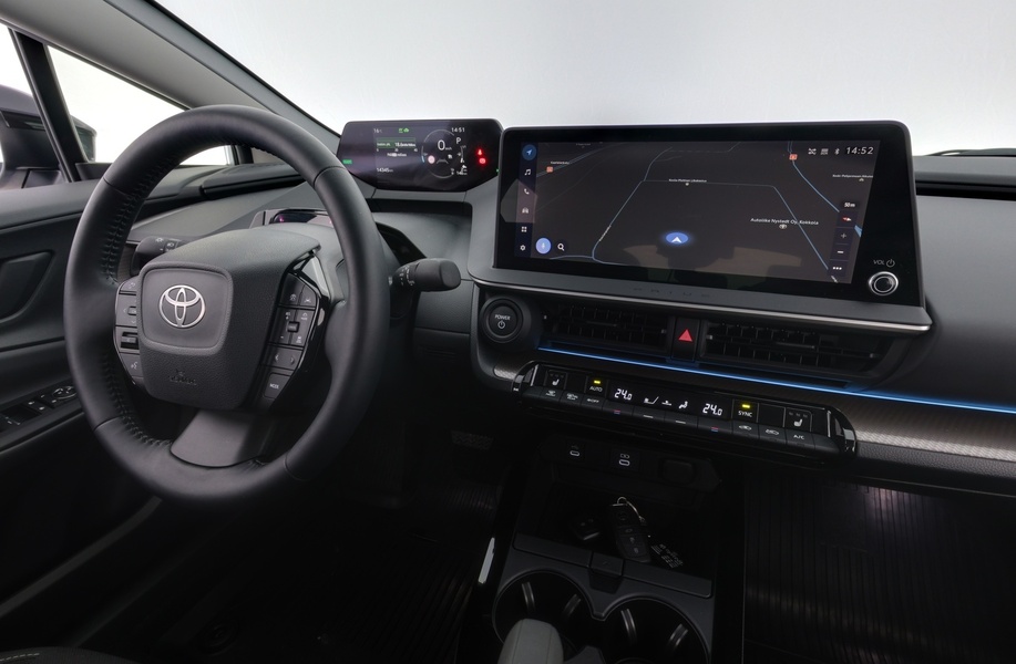 Toyota Prius Plug-in vaihtoauto