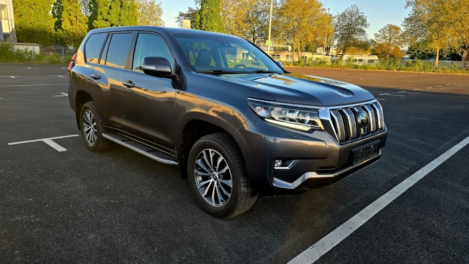 Toyota Land Cruiser vaihtoauto