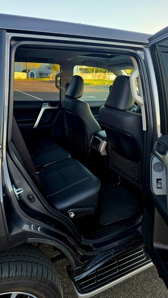 Toyota Land Cruiser vaihtoauto
