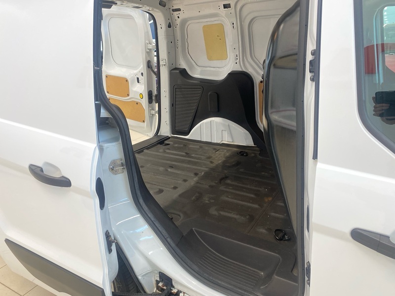 Ford Transit Connect vaihtoauto