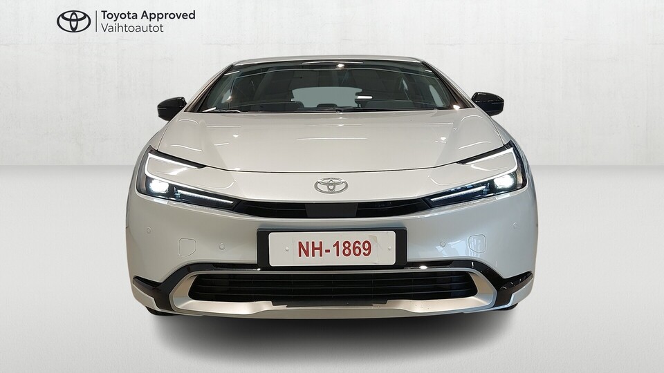 Toyota Prius Plug-in vaihtoauto