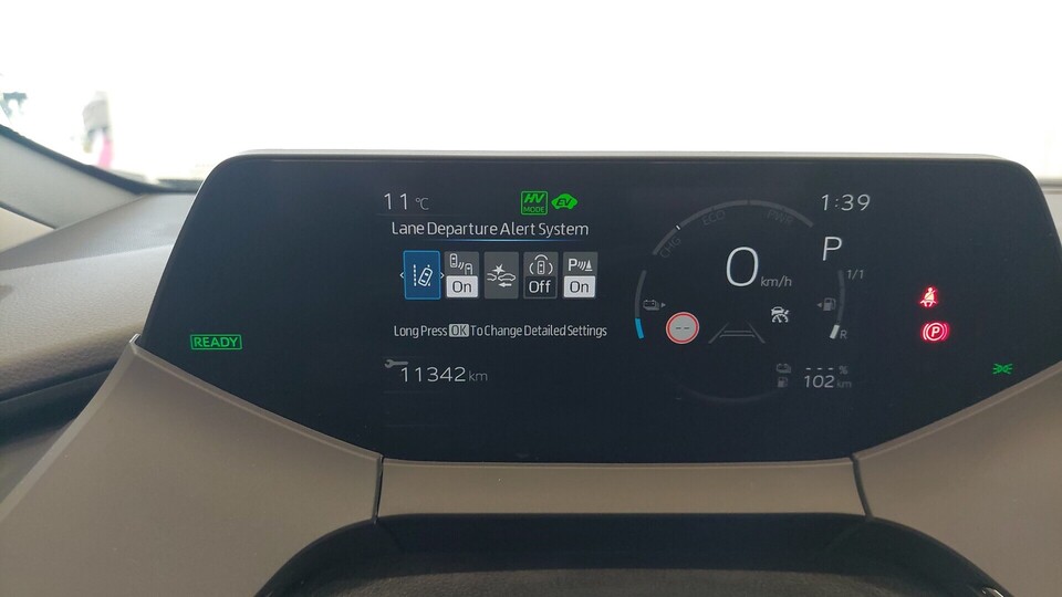 Toyota Prius Plug-in vaihtoauto