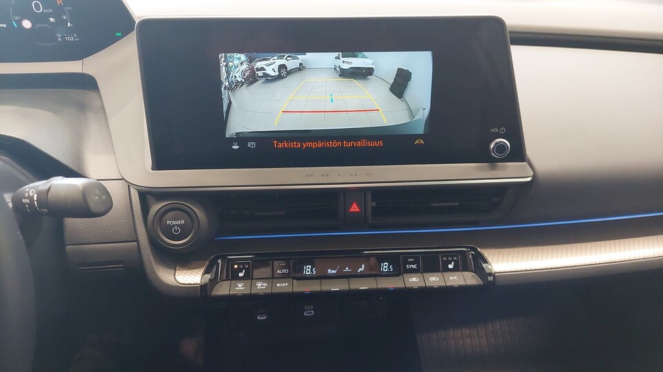 Toyota Prius Plug-in vaihtoauto