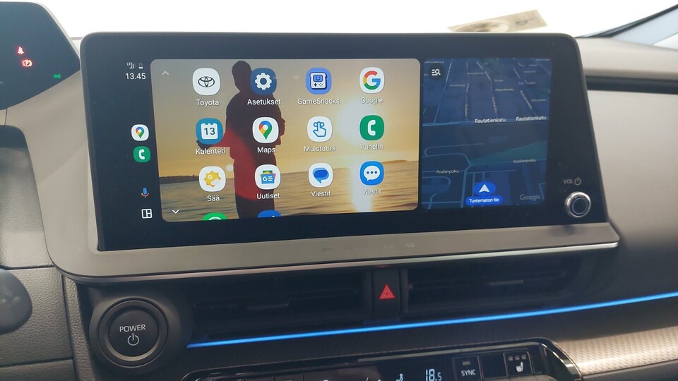Toyota Prius Plug-in vaihtoauto