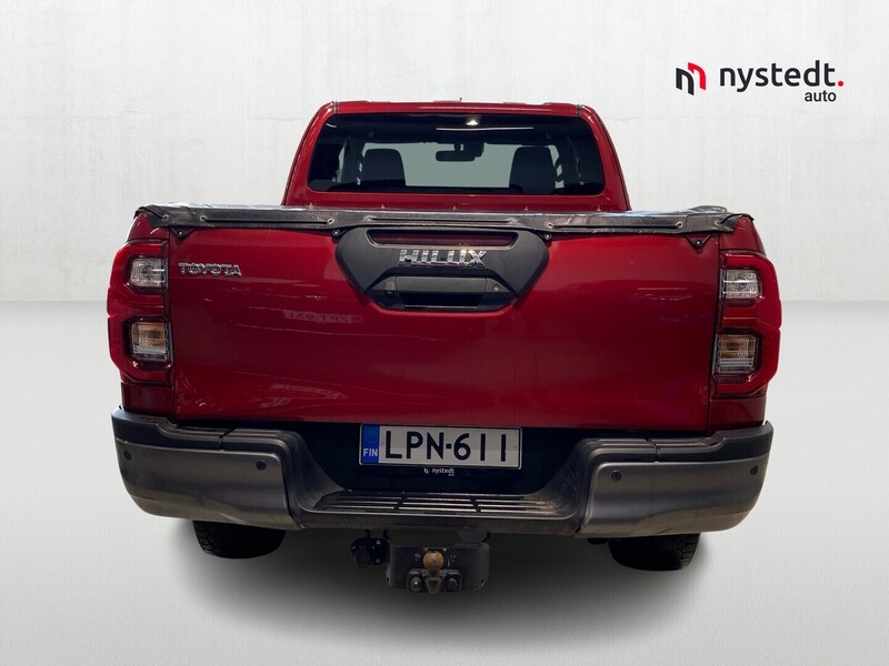 Toyota Hilux vaihtoauto