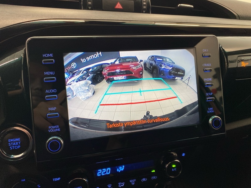 Toyota Hilux vaihtoauto