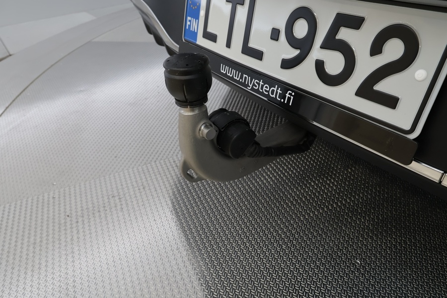 Mercedes-Benz EQA vaihtoauto