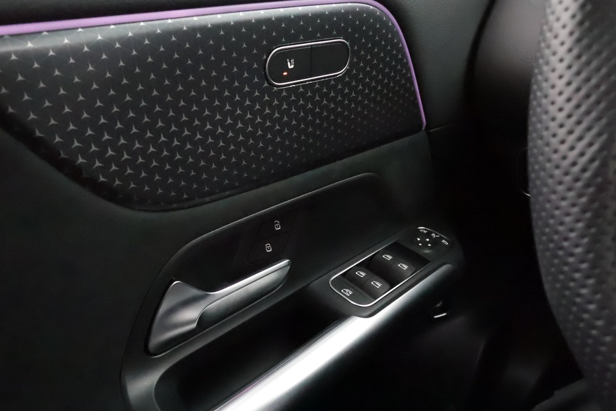 Mercedes-Benz EQA vaihtoauto