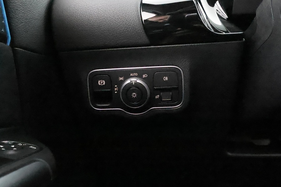 Mercedes-Benz EQA vaihtoauto