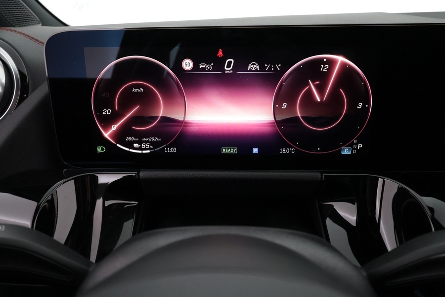 Mercedes-Benz EQA vaihtoauto