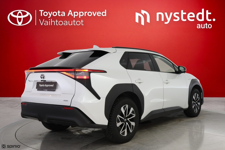 Toyota bZ4X vaihtoauto