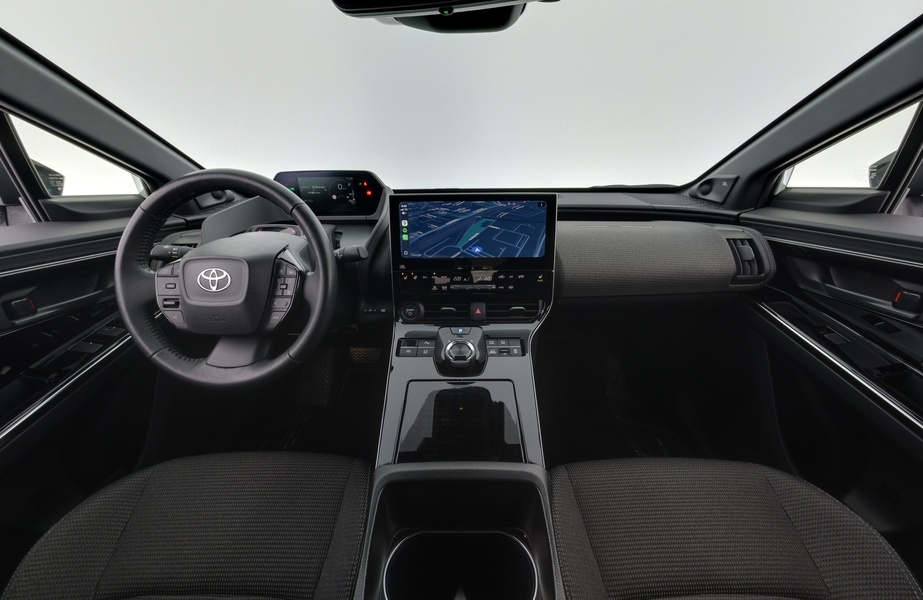 Toyota bZ4X vaihtoauto