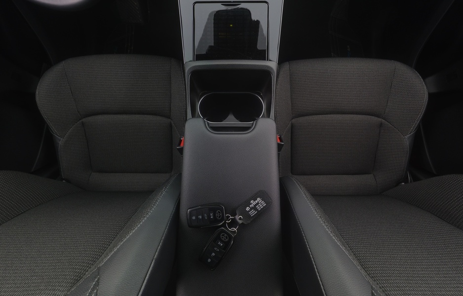 Toyota bZ4X vaihtoauto