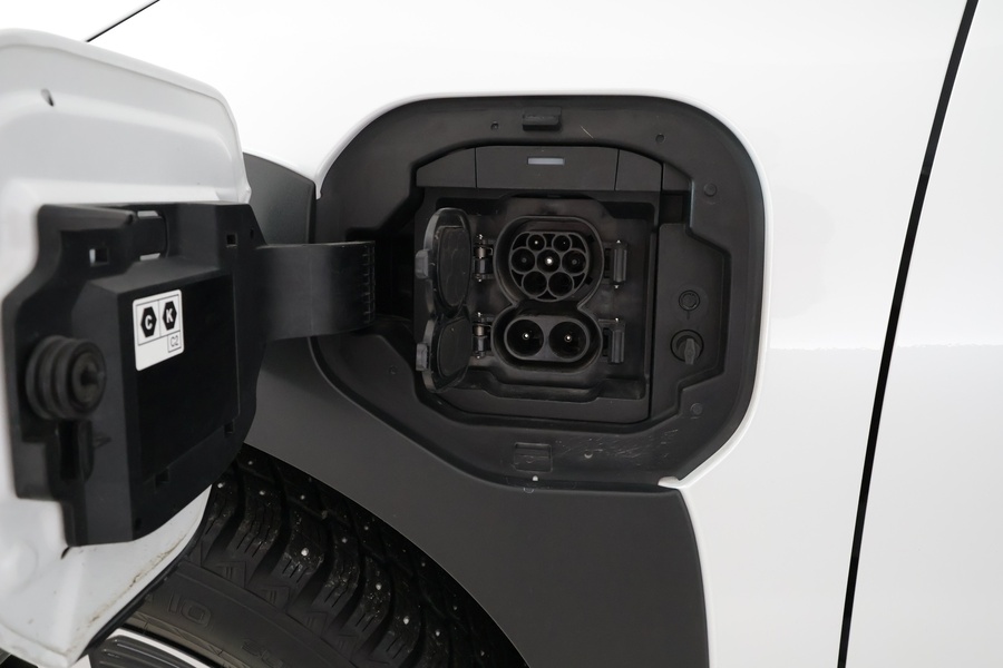 Toyota bZ4X vaihtoauto