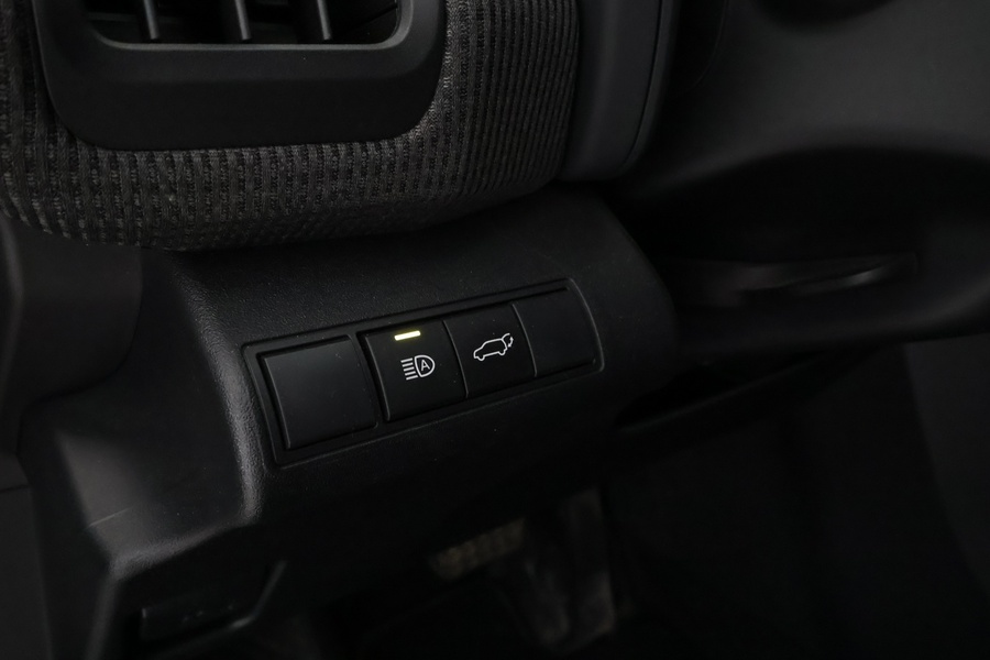 Toyota bZ4X vaihtoauto