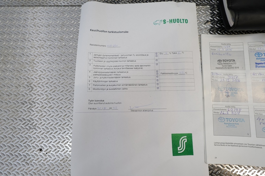 Toyota Avensis vaihtoauto