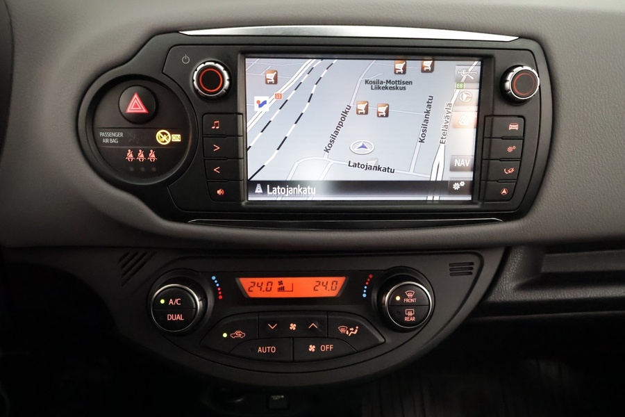 Toyota Yaris vaihtoauto