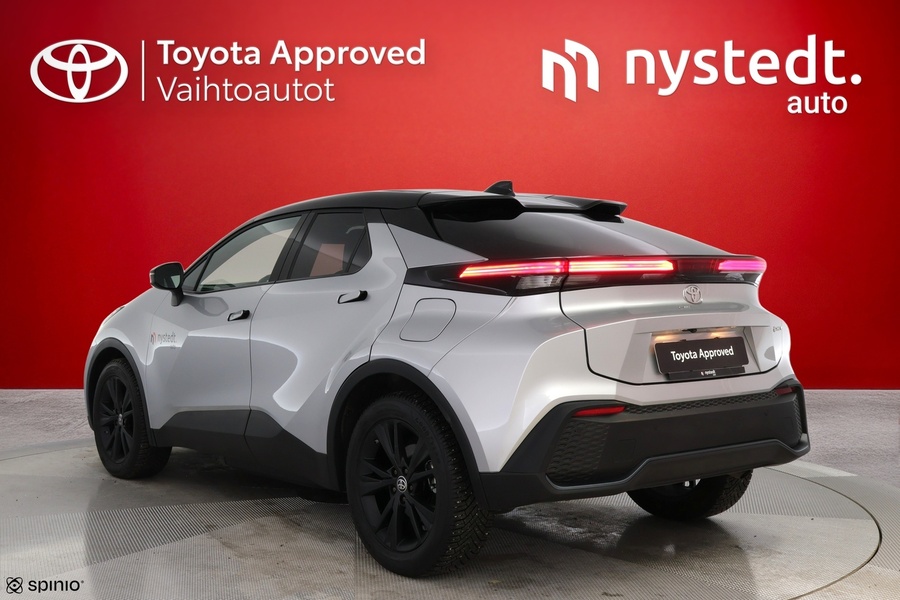 Toyota C-HR vaihtoauto