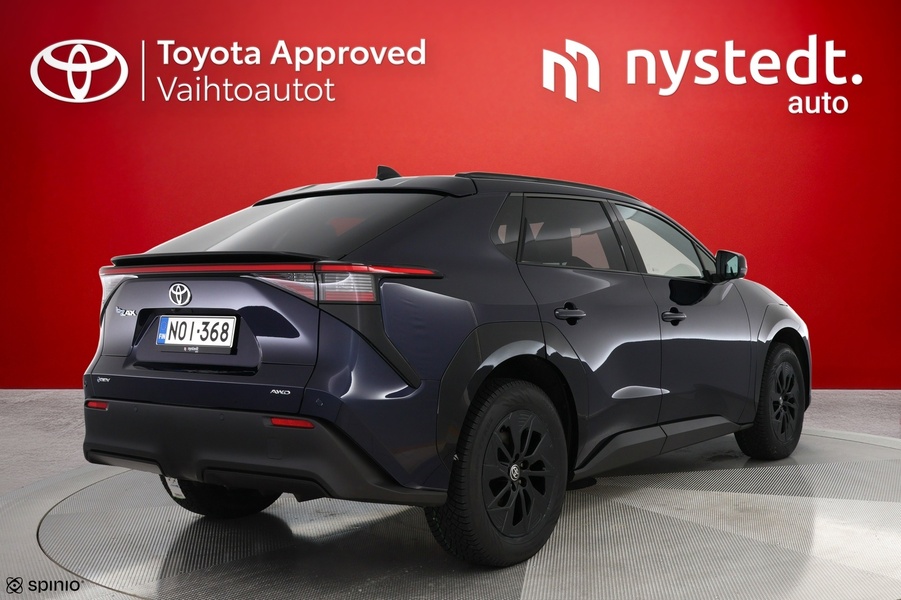 Toyota bZ4X vaihtoauto