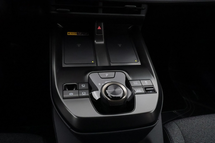 Toyota bZ4X vaihtoauto