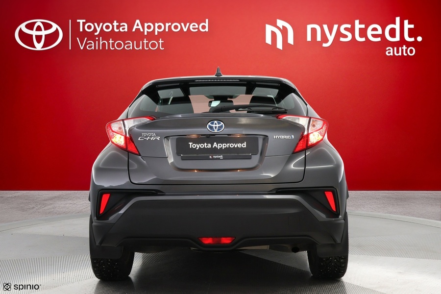 Toyota C-HR vaihtoauto