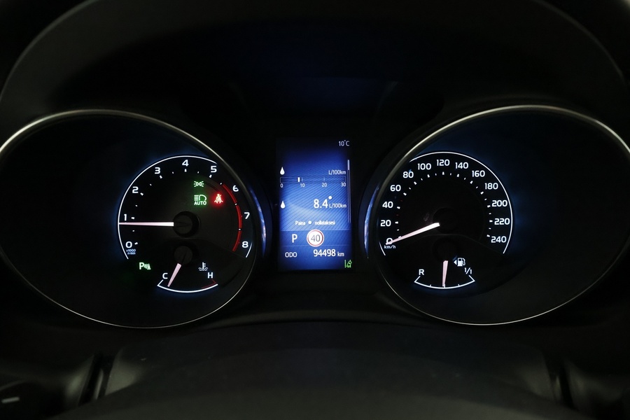 Toyota Auris vaihtoauto