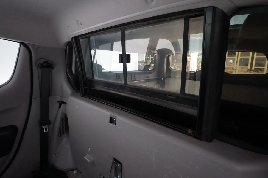 Mitsubishi L200 vaihtoauto