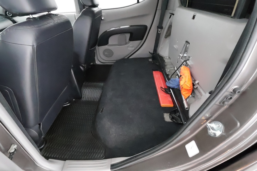 Mitsubishi L200 vaihtoauto