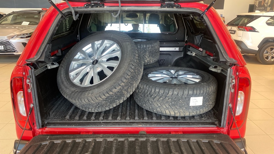 Mercedes-Benz X vaihtoauto