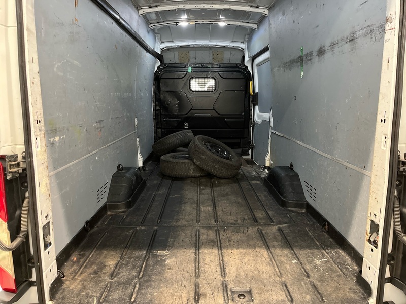 Ford Transit vaihtoauto