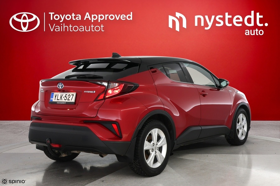 Toyota C-HR vaihtoauto