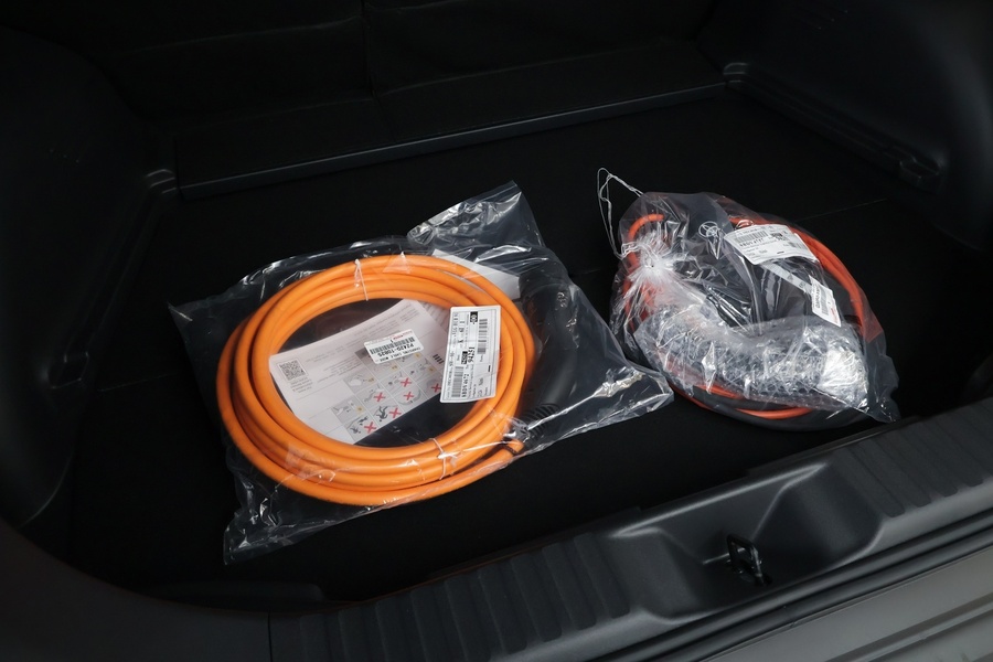 Toyota C-HR+ vaihtoauto