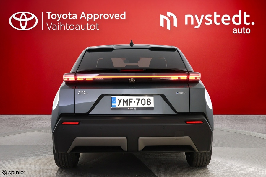 Toyota C-HR+ vaihtoauto