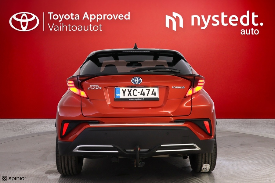 Toyota C-HR vaihtoauto