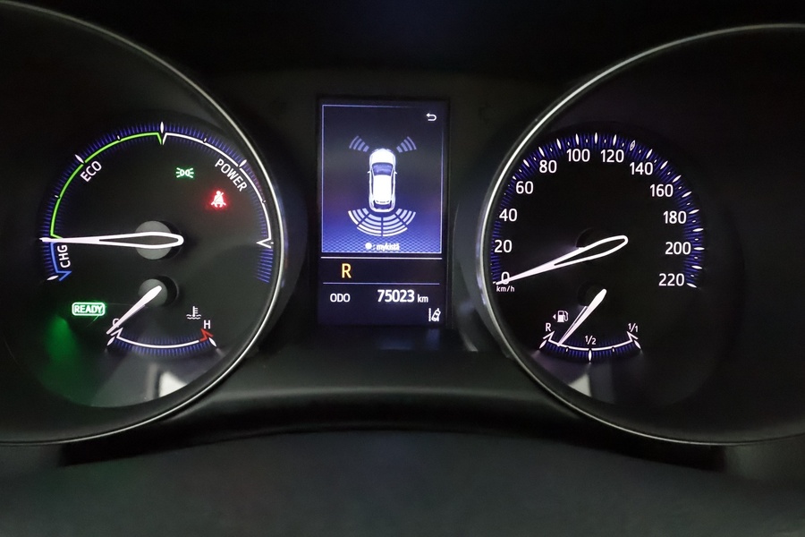 Toyota C-HR vaihtoauto
