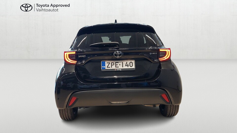 Toyota Yaris vaihtoauto