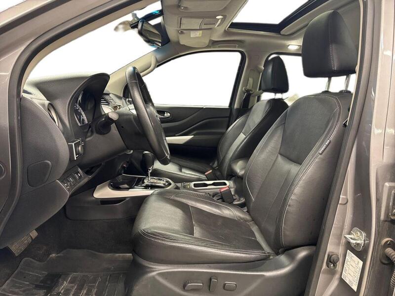 Nissan Navara vaihtoauto