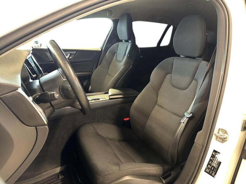 Volvo V60 Cross Country vaihtoauto